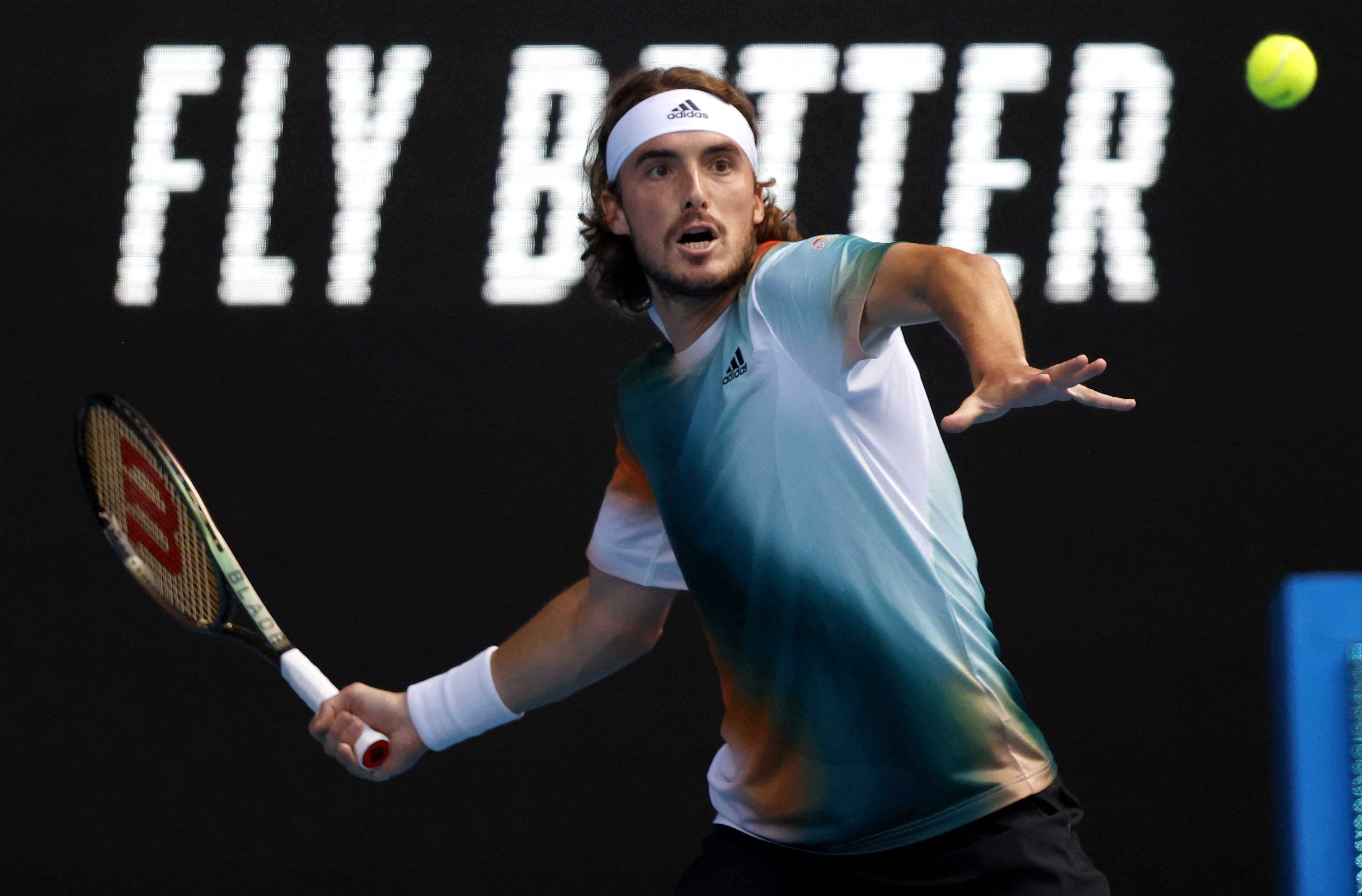 英国网球队鏖战世界网球队,西西帕斯打破历史纪录 英国网球队鏖战世界网球队,西西帕斯打破历史纪录